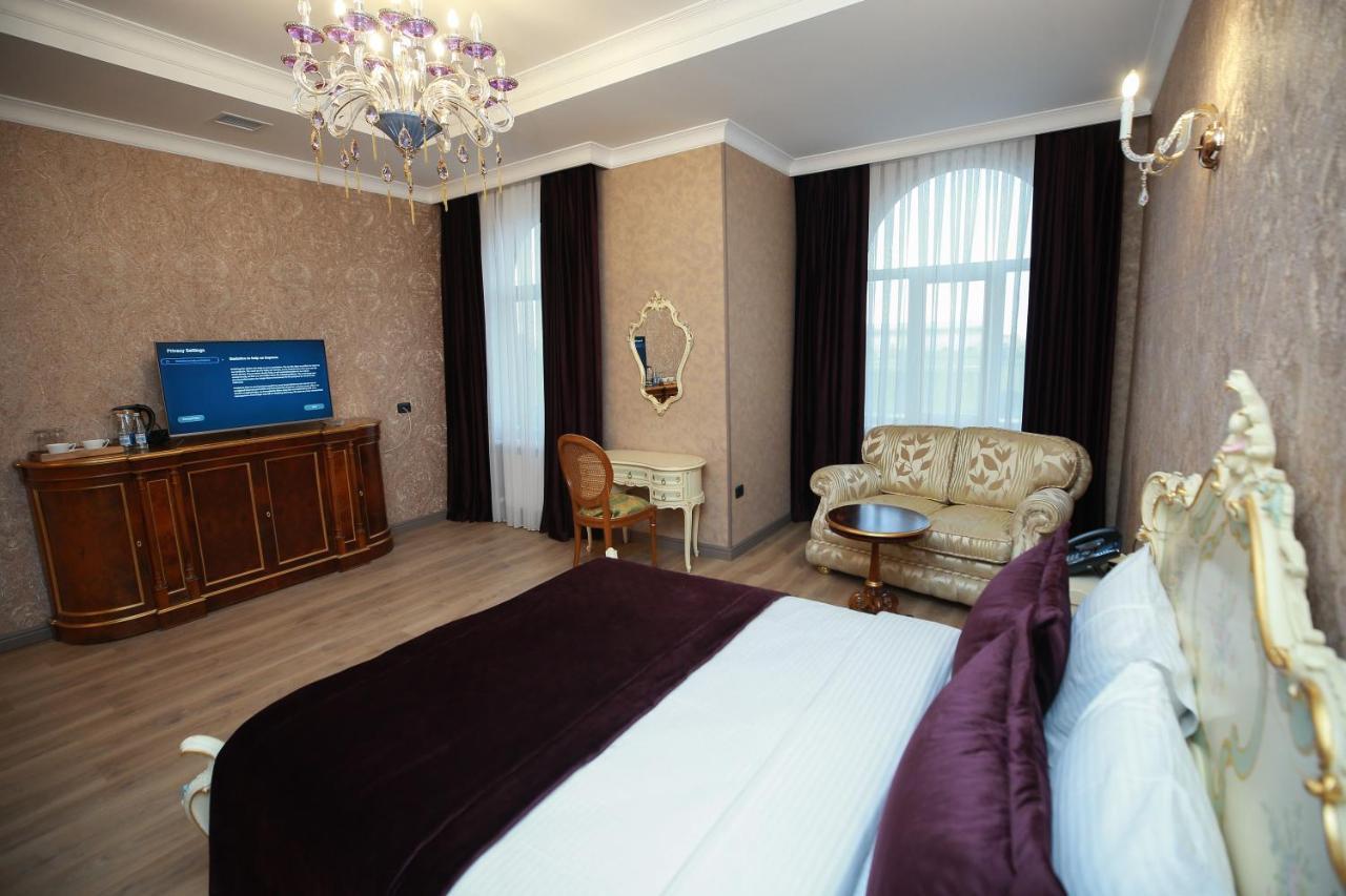 West Inn Hotel & Restaurant Nz Baku Exterior foto